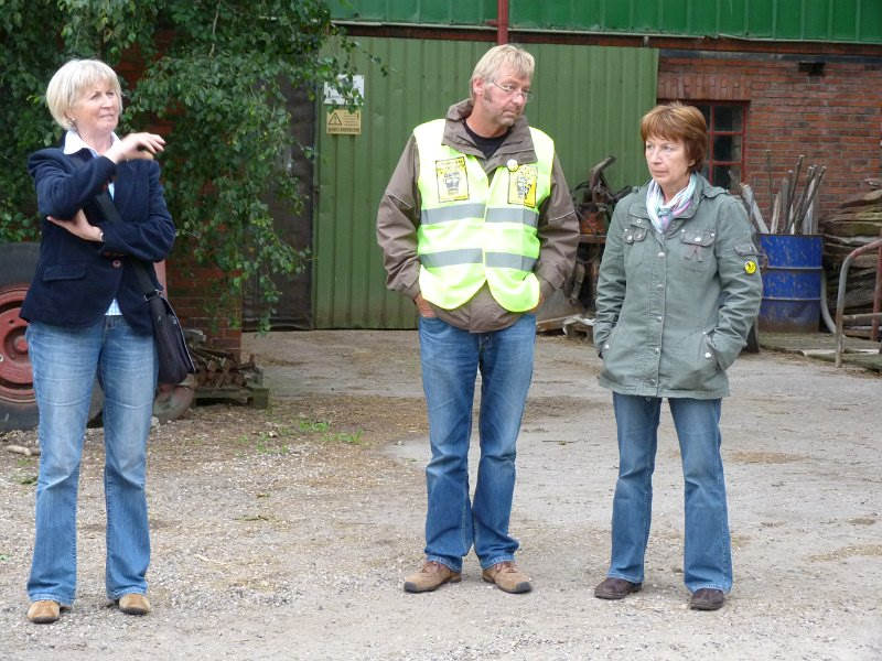 Biogasanlagenbesuch, 04.Juli 2011 003.JPG
